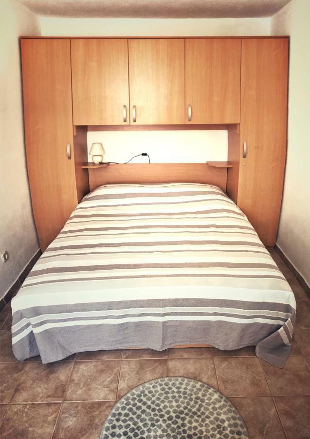 Apartamento Ruzicin Dvor Povlja  Exterior foto